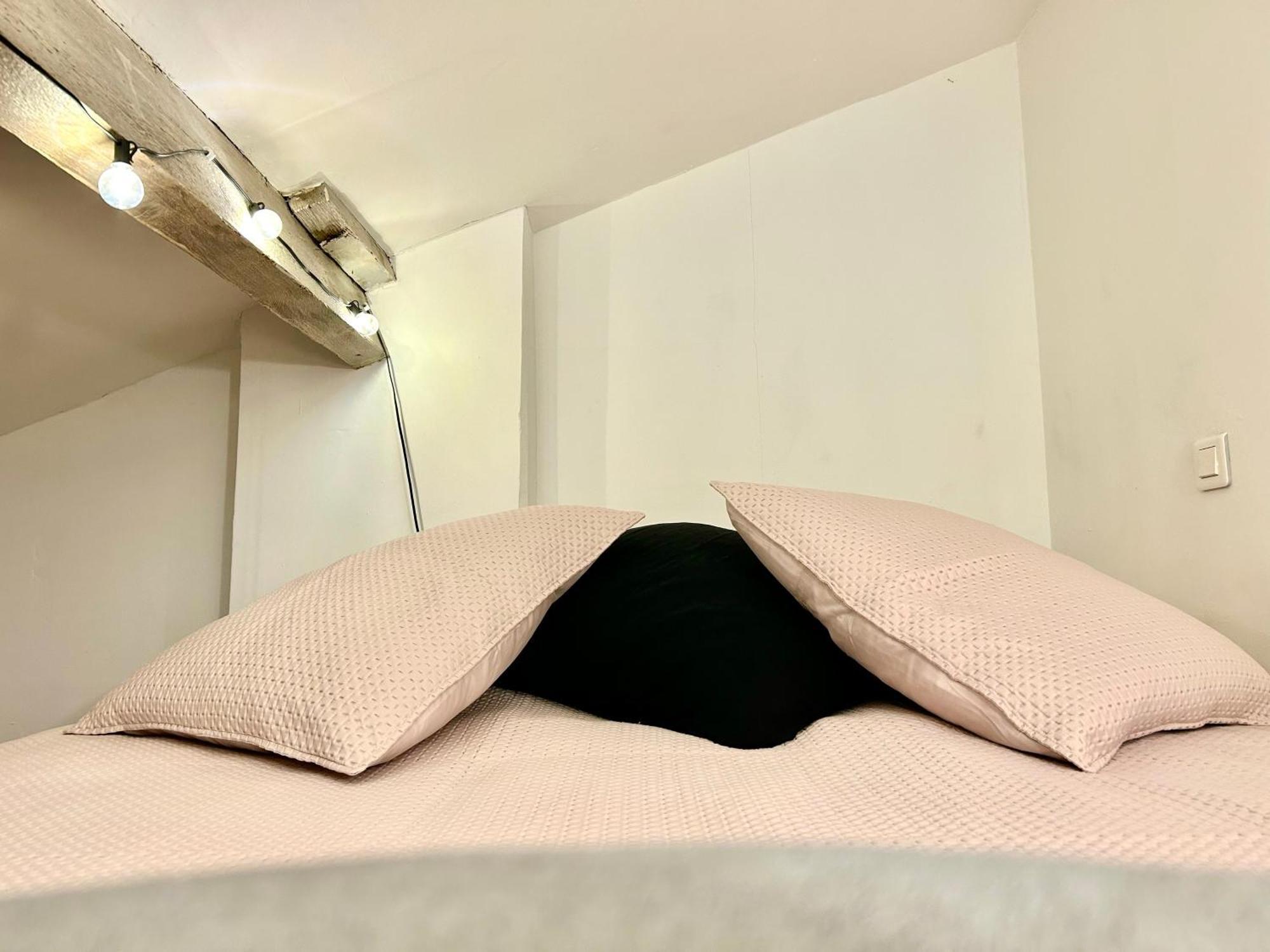 Lovely & Cozy Duplex Heart Of Nice With Bathtub! 外观 照片